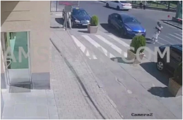 Մալայանի անվան հիվանդանոցի դիմաց սարսափելի վրшերթի ենթարկված երեխայի և մոր կյանքին վտանգ չի uպառնnւմ